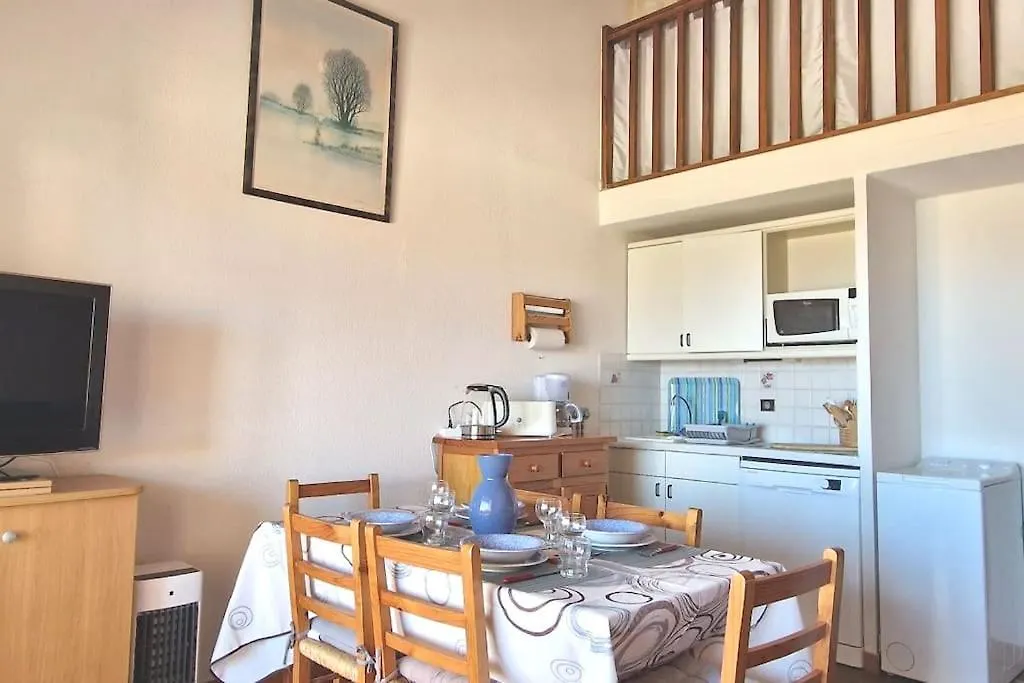 Sea View Apartment In A Residence 로크부른수르알젠스